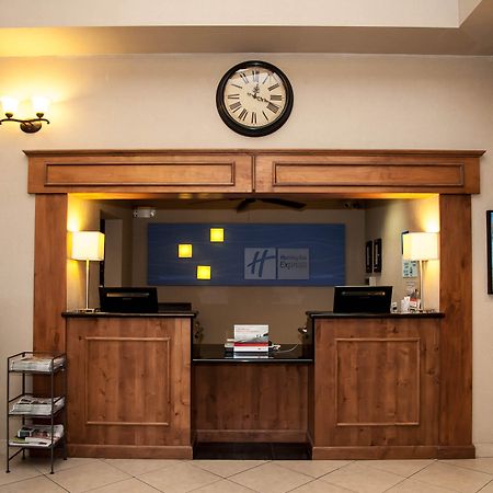 Holiday Inn Express Tucson-Airport By Ihg Bagian luar foto